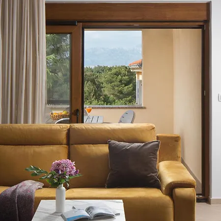 Villa Malibu Grand Royale - Luxury Group With Pool Vir