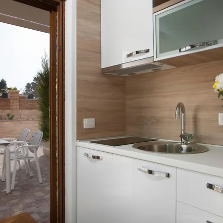 Malibu Grand Royale - Luxury Group With Pool Villa