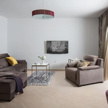 Malibu Grand Royale - Luxury Group With Pool *